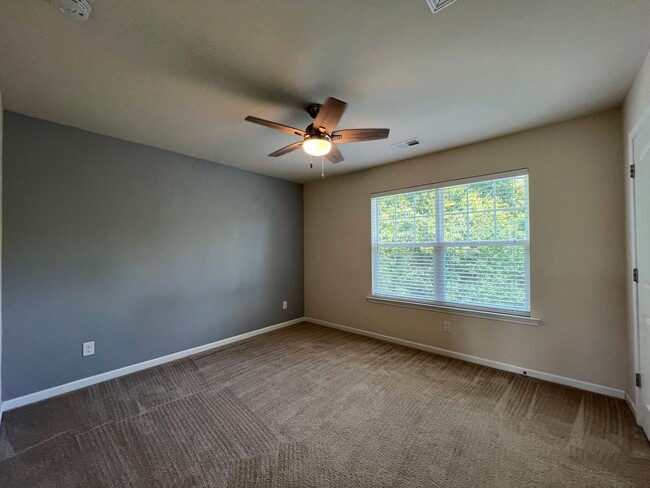 Building Photo - 105 Wando View Way