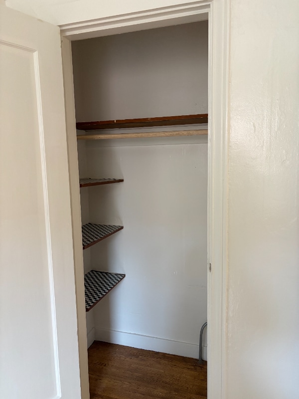 Building Photo - 1025 Powell St