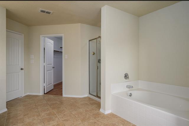 Building Photo - 800 Cormorant Dr