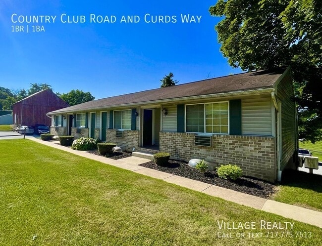 Building Photo - 671 Country Club Rd