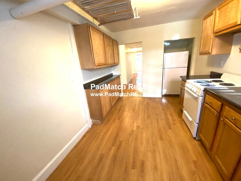 Building Photo - 7 Mount Hood Rd