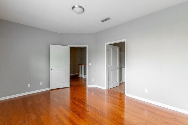 Building Photo - 4102 Regency Ct