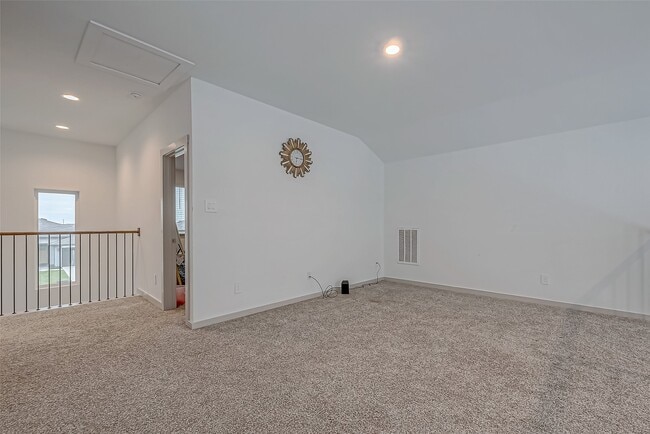 Building Photo - 6850 Amber Clf Ln