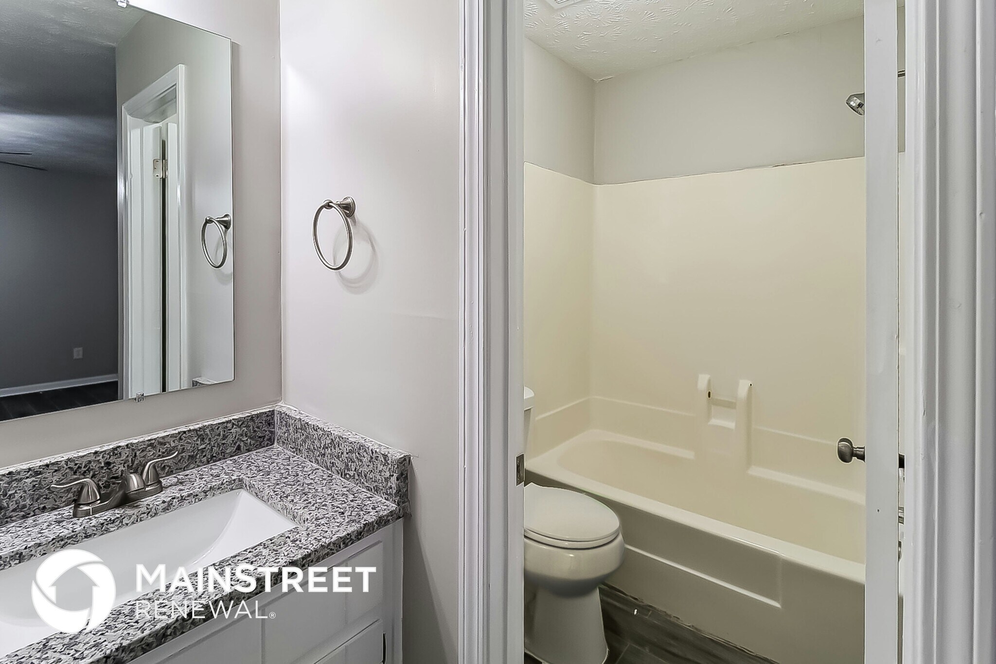 Building Photo - 7326 Exeter Ct