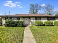 Building Photo - 1418 Ocotilla Dr