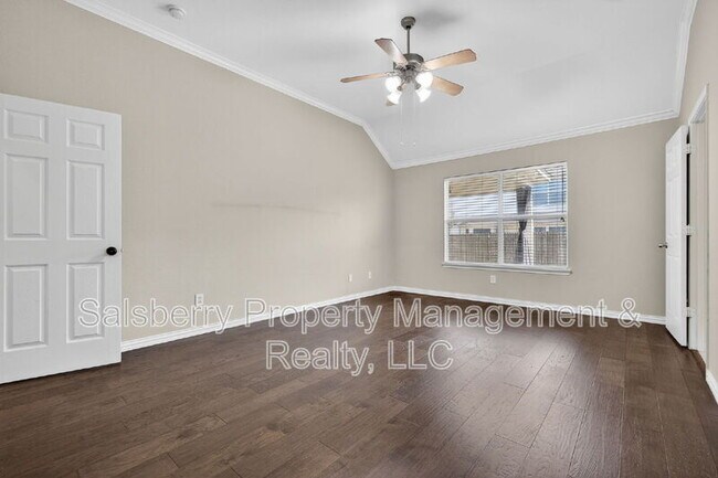 Building Photo - 4353 Mountain Crest Dr