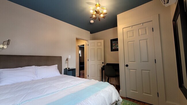 Building Photo - 55 Buffum St