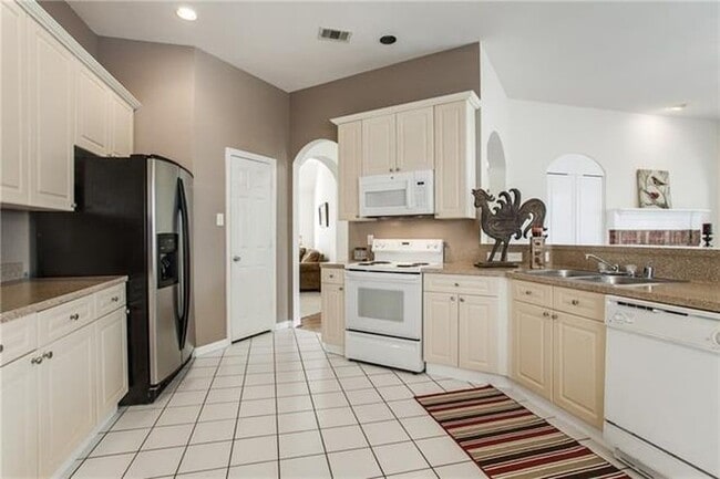 Building Photo - 3516 Kales Ln