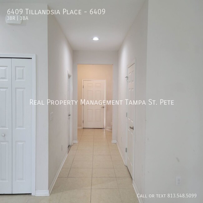 Building Photo - 6409 Tillandsia Pl