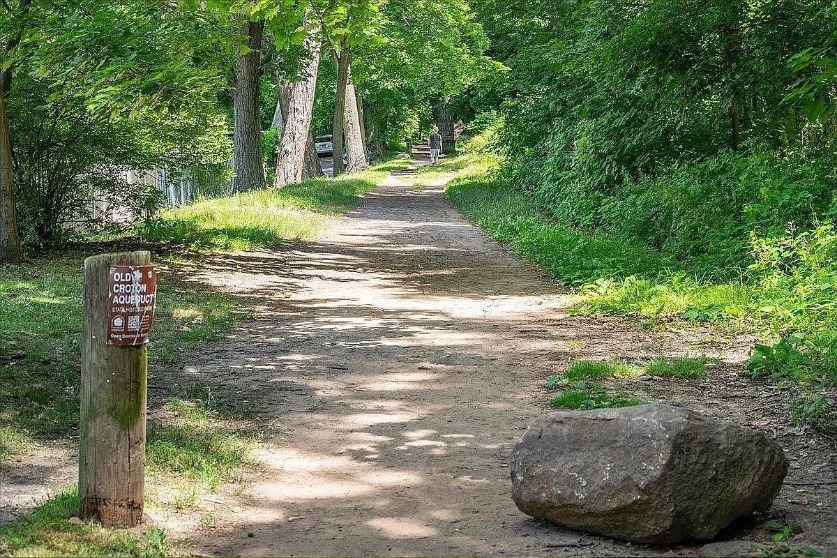 hiking trail - 53 Prince St