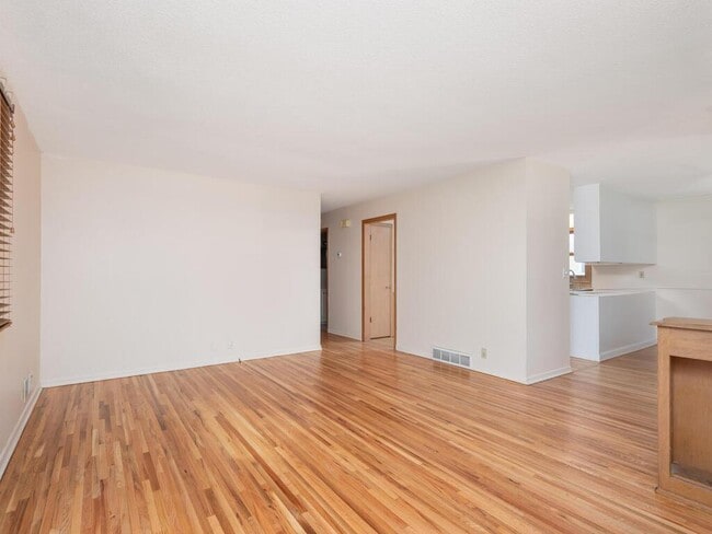 Building Photo - 6321 Wilryan Ave