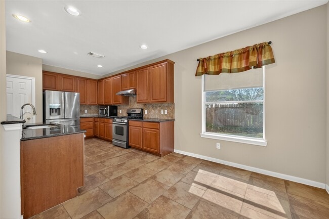 Building Photo - 26439 Sundown Cove Ln