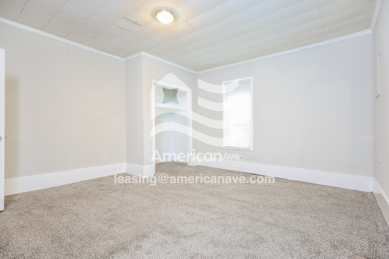 Building Photo - 2109 14th Ct