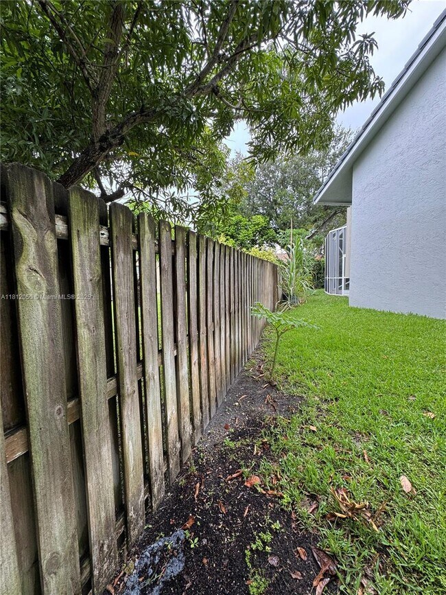 Building Photo - 5136 NW 99th Way