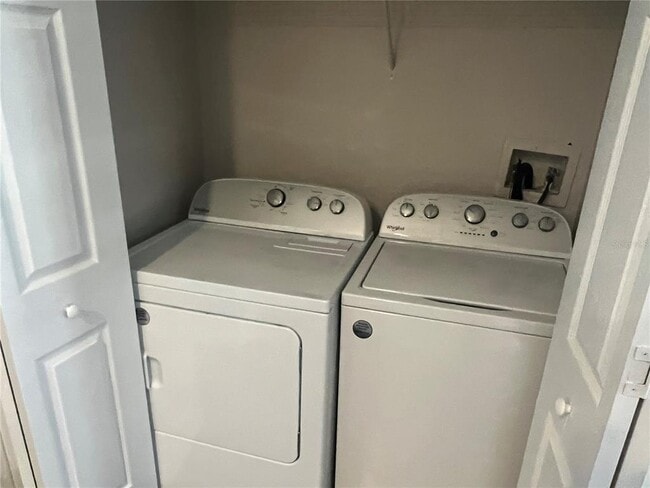 Building Photo - 2262 Grand Central Pkwy