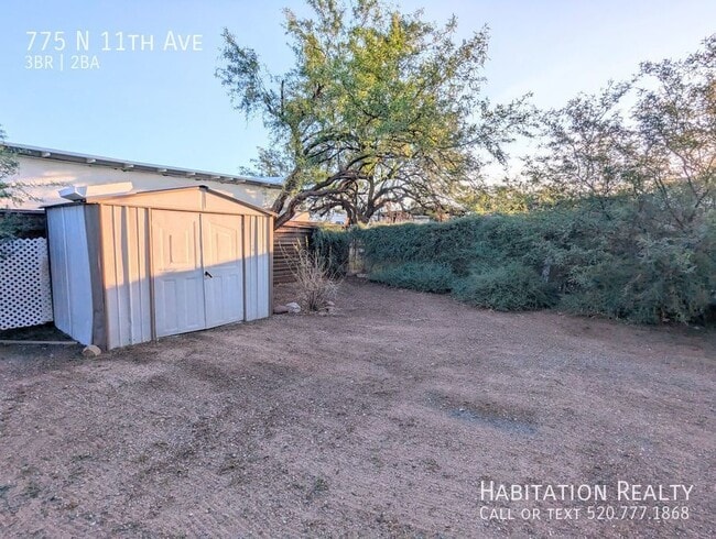 Building Photo - 775 N 11th Ave