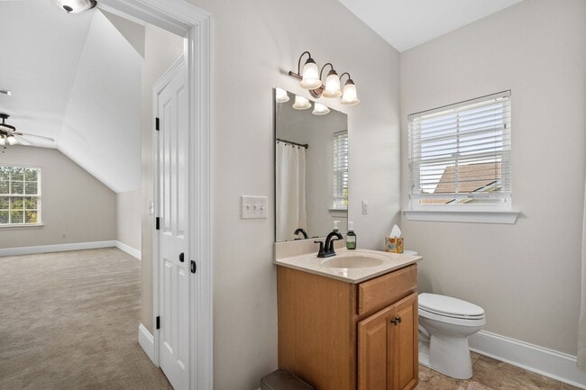 Building Photo - Spacious 4BR/3BA Home in Myrtle Beach – 2,550 Sq Ft & Screened Porch