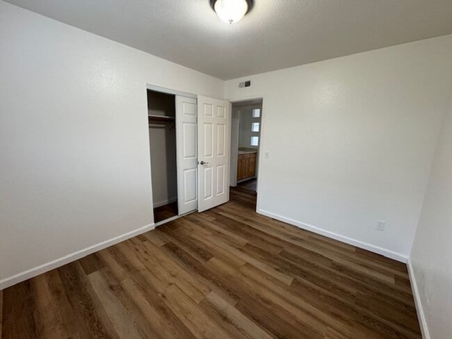 Building Photo - Beautiful 4 Bedroom House Available Now!