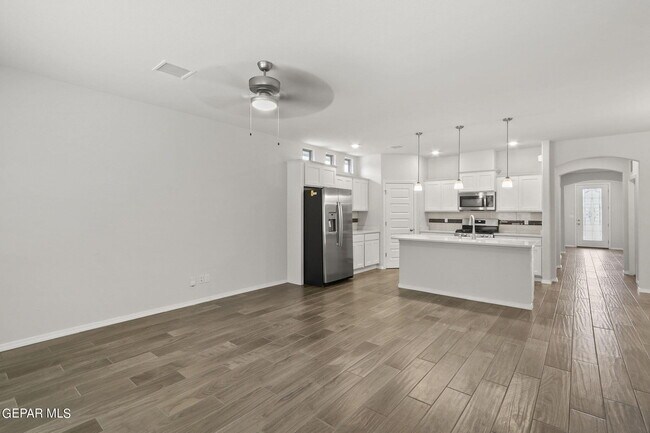 Building Photo - 7352 Frostline Pl