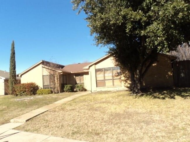 Primary Photo - Rental - Mesquite, TX