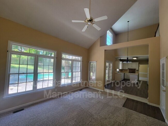 Building Photo - 3719 El Cordero Ranch Springs Rd