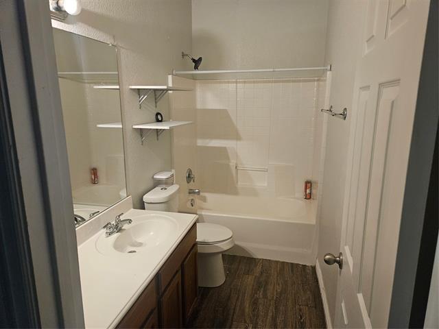 Building Photo - 230 Timber Dr