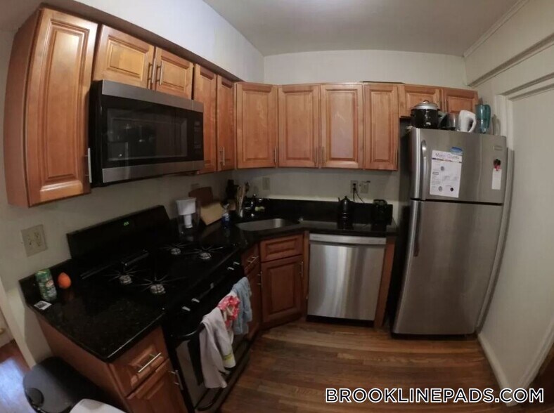 Primary Photo - 241 Freeman St