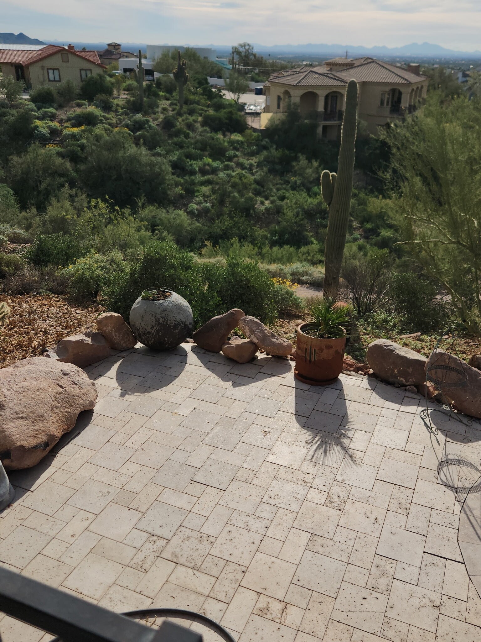 Building Photo - 2620 N Prospectors Rd