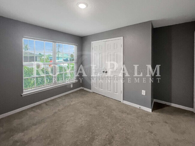 Building Photo - 3107 35th St W