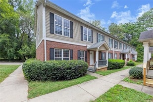 Building Photo - 1651 Massachusetts Ave SW