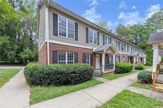 Building Photo - 1651 Massachusetts Ave SW