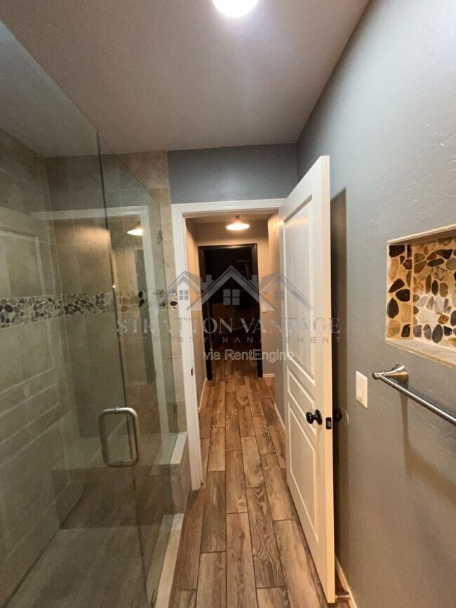 Building Photo - 23350 S 221st St