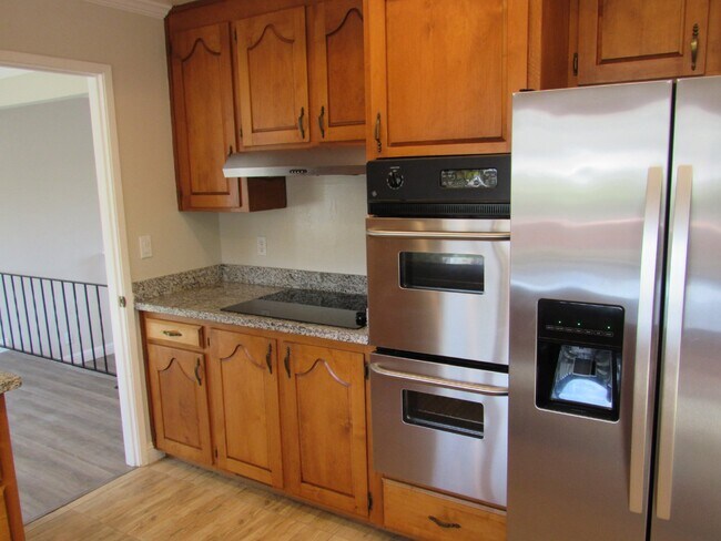 Building Photo - Beautiful 4 Bed, 2.5 Bath Home in Perfect San Ramon Location