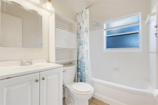 Building Photo - 107 Garrison Dr