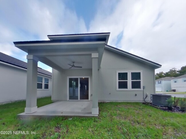 Building Photo - 14897 Praline Ct