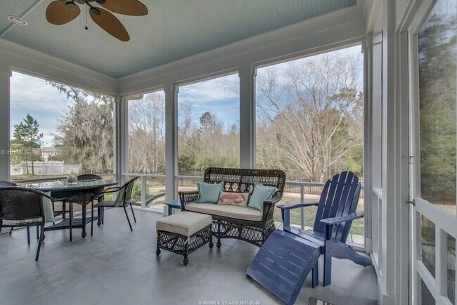 Building Photo - Lovely Home Located In Bluffton
