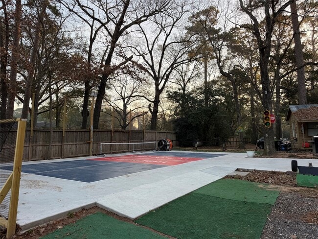 Building Photo - 23207 Decker Prairie-Rosehill Rd