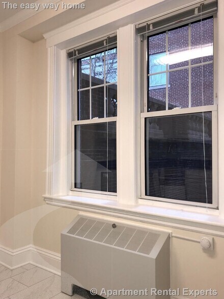 Building Photo - 24 Chauncy St