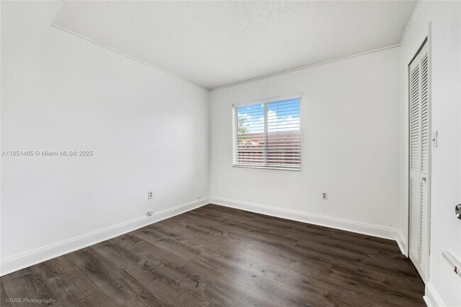 Building Photo - 17188 SW 144th Pl