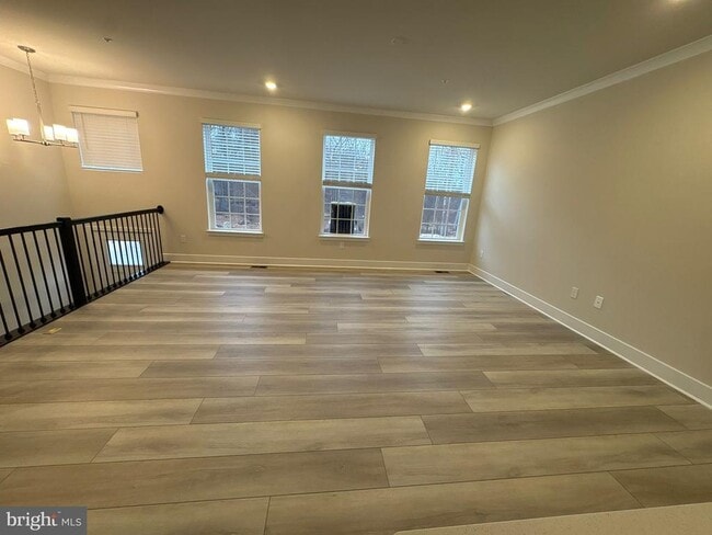 Building Photo - 1707 Water Xing Rd