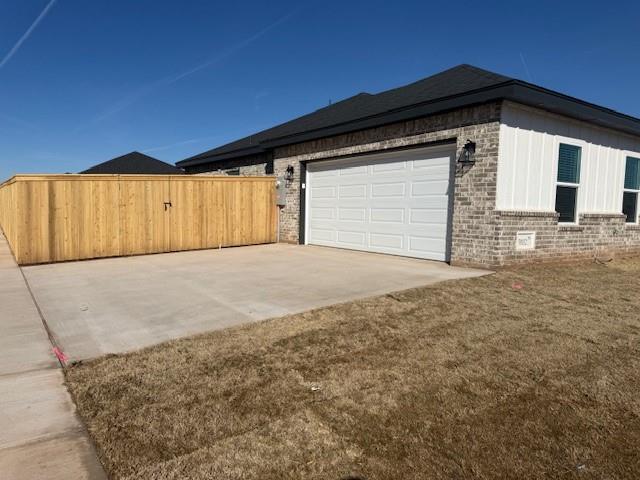 Building Photo - 7032 Glen Abbey St