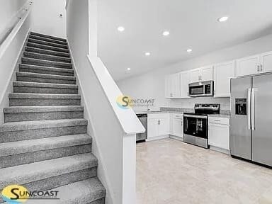 Building Photo - 7215 Sabal Ter