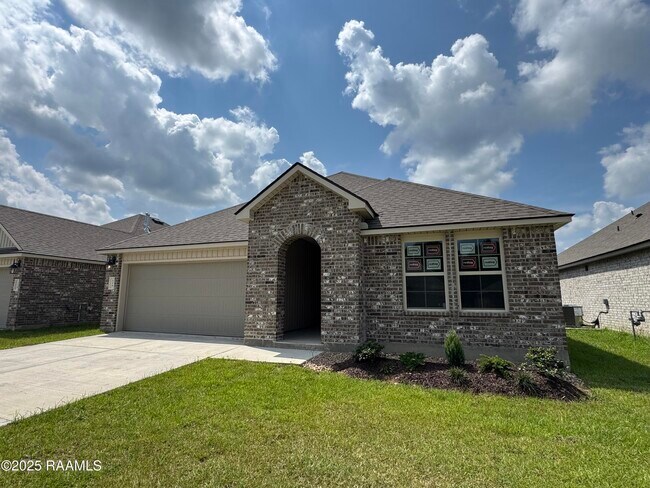 Primary Photo - 226 Sidney Oaks Dr