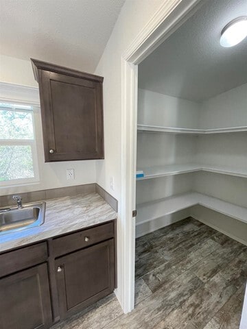 Building Photo - 3639 La Canada Rd
