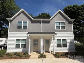 Building Photo - 1211 Tower Dr