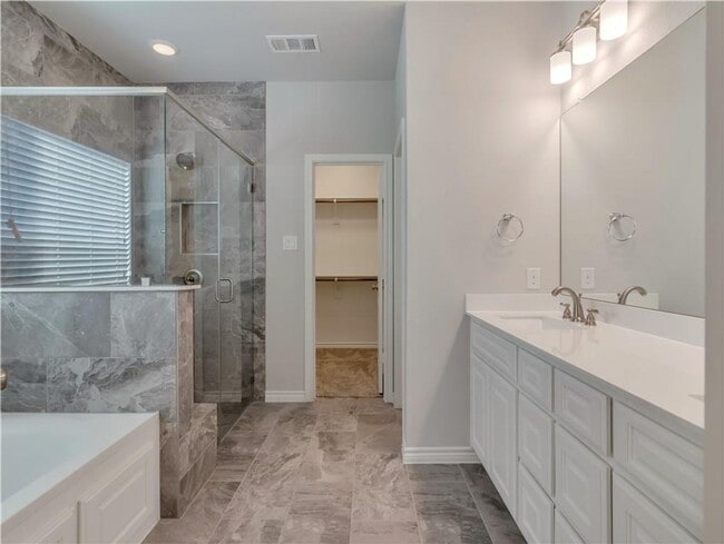 Building Photo - "TCU" Property Available for Pre-leasing!