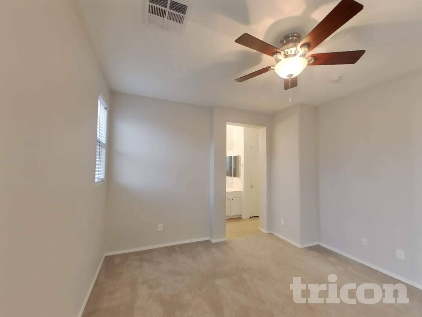 Building Photo - 4028 W Pedro Ln