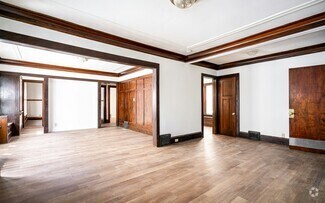 Building Photo - 2809 N 40th St