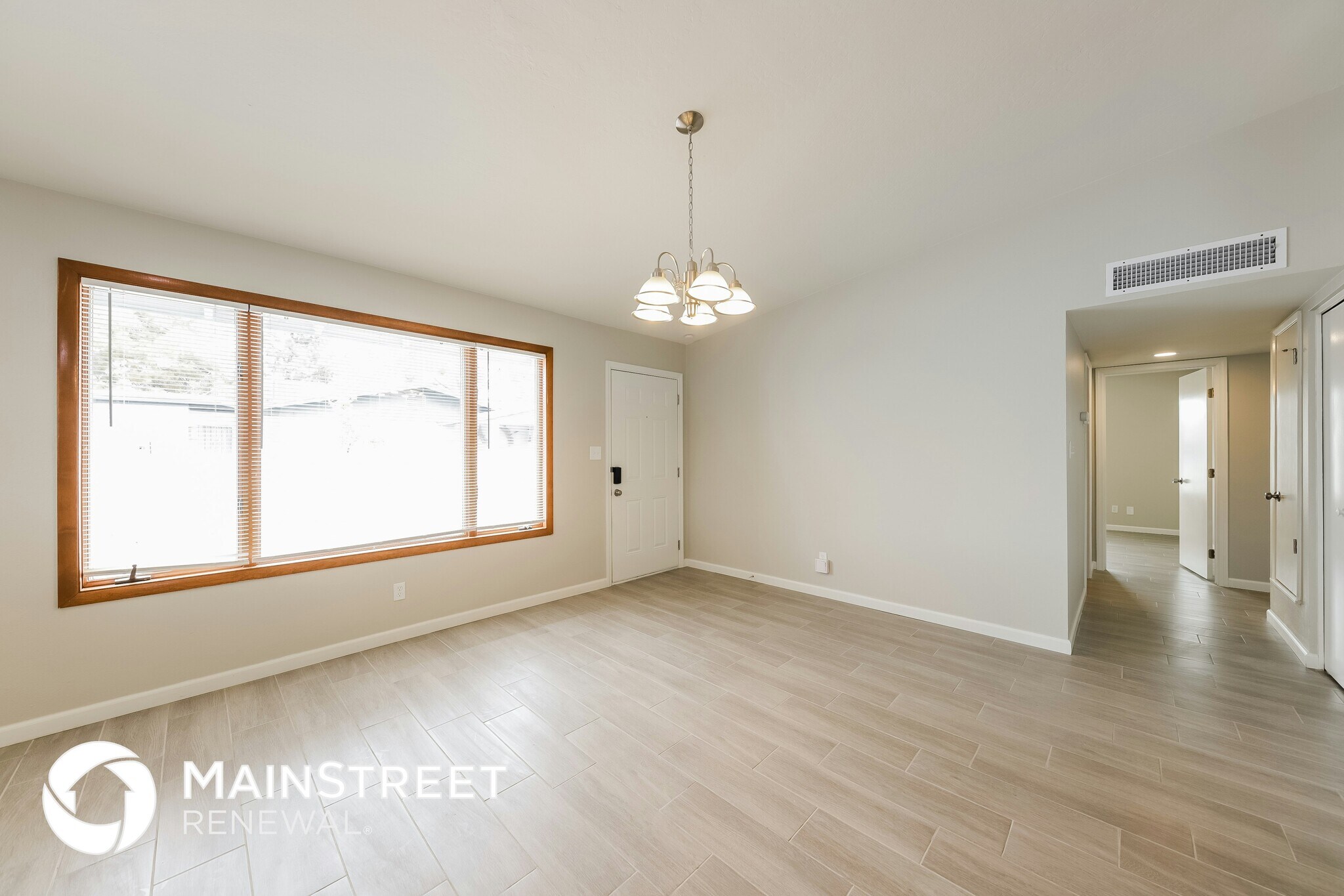 Building Photo - 3108 W McLellan Blvd