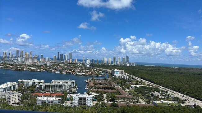 Building Photo - 16385 Biscayne Blvd
